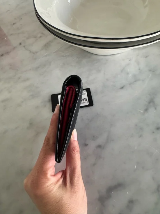 Prada bi-fold wallet black saffiano - Picture 6 of 8